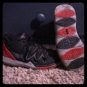 Kyrie five bred